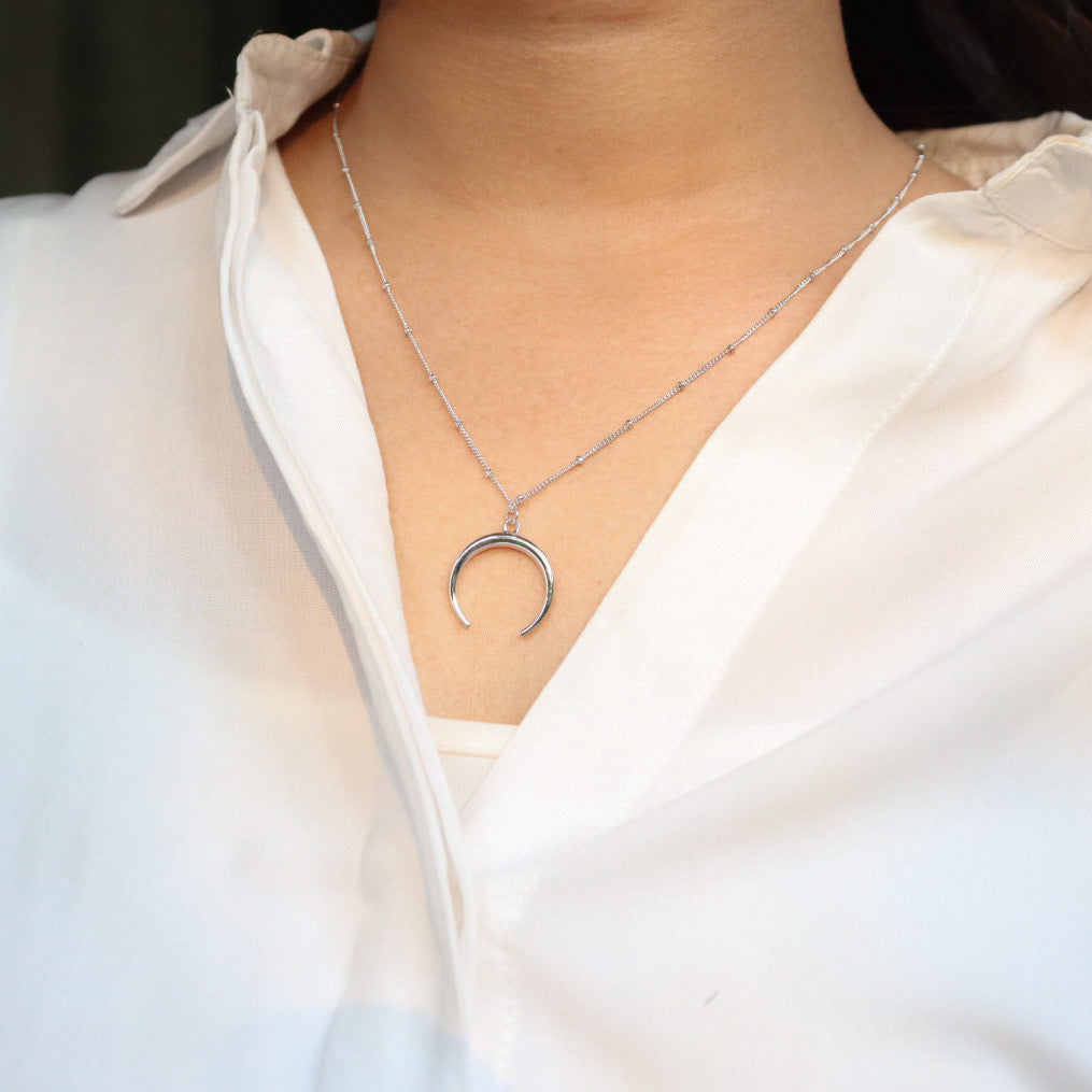 Silver Moon Neck Chain