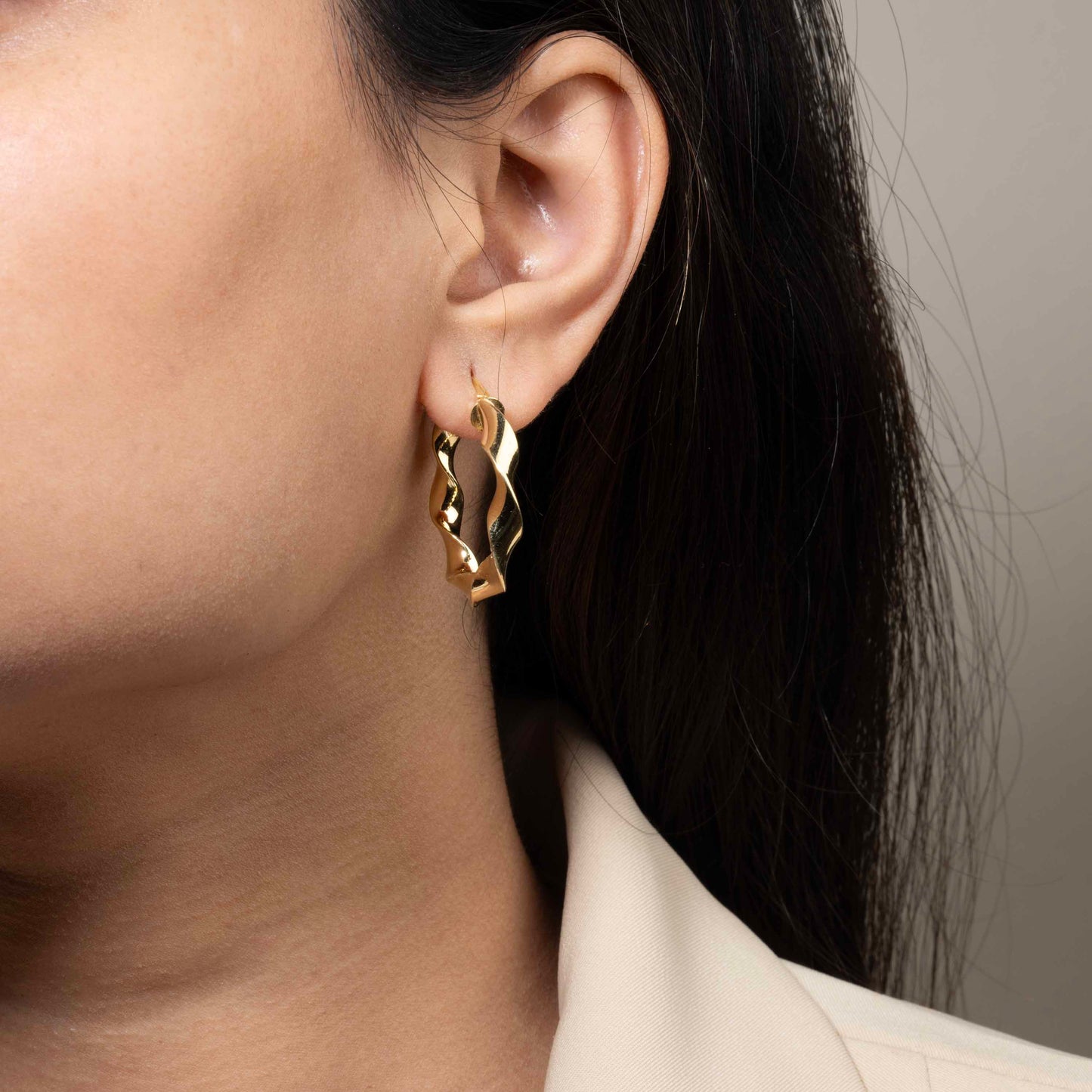 gold hoops for women
Silver hoops for women
minimal silver earrings for women
valentine gift
latest designs of hoops for women
gift for women
gen z jewellery
gen z jewellery brand
Silver Tokri gen z jewellery
