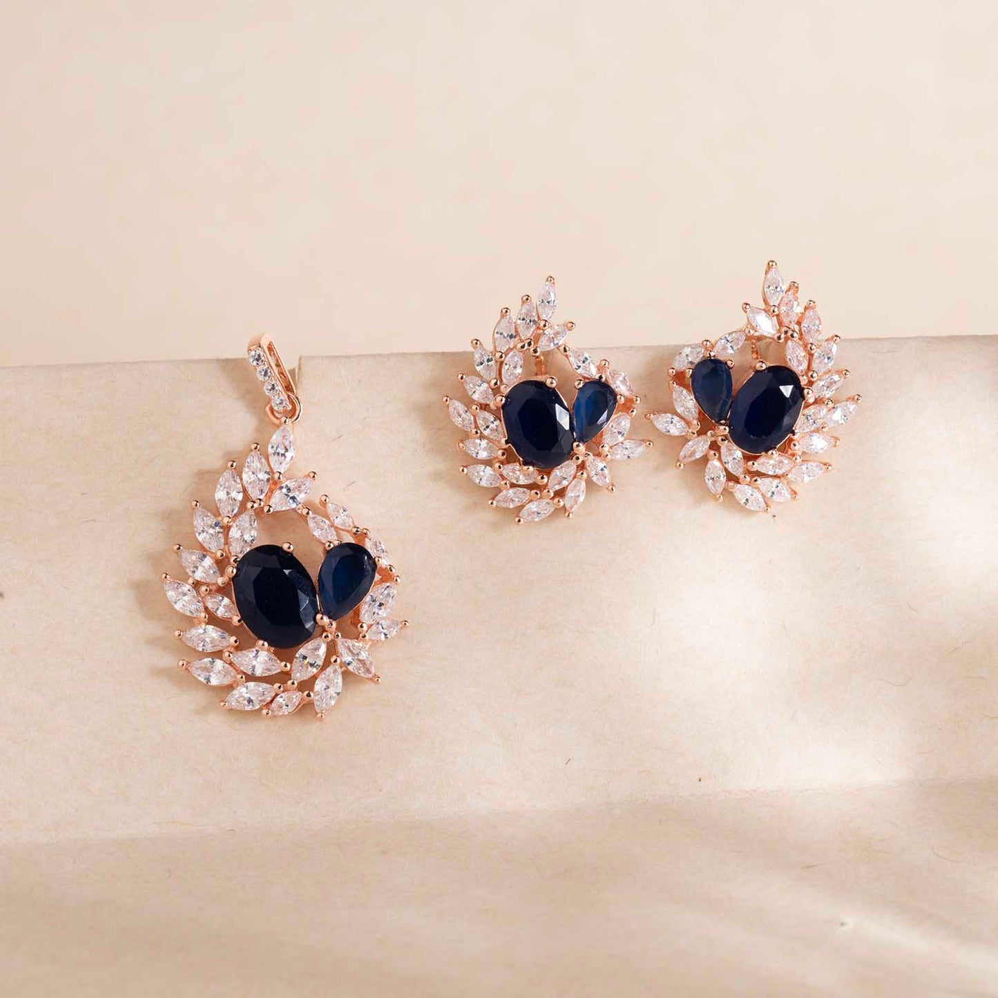 Rose Gold Pendant & Earrings Set