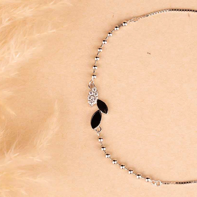 Minimal Petals Bracelet