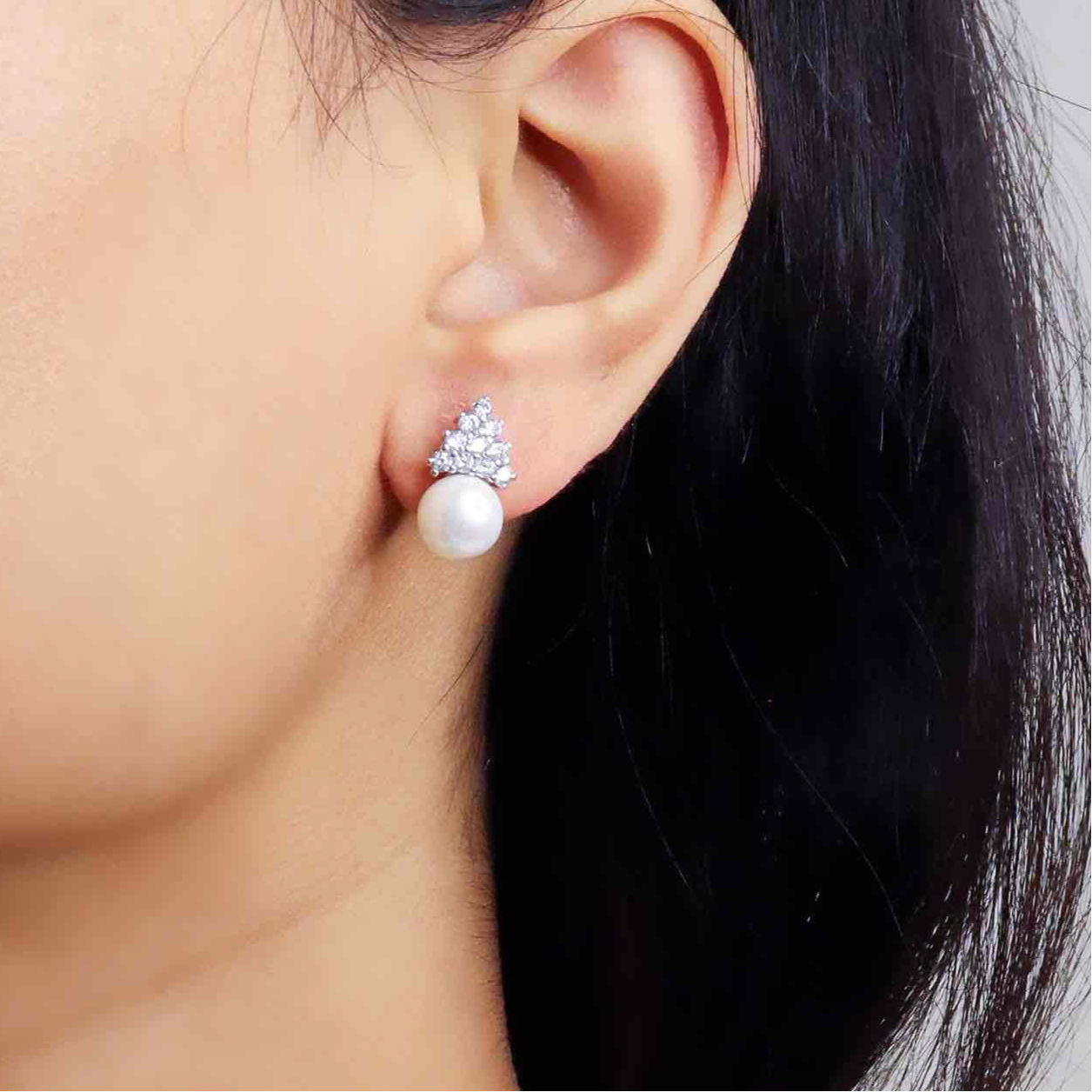 Pearl Studs