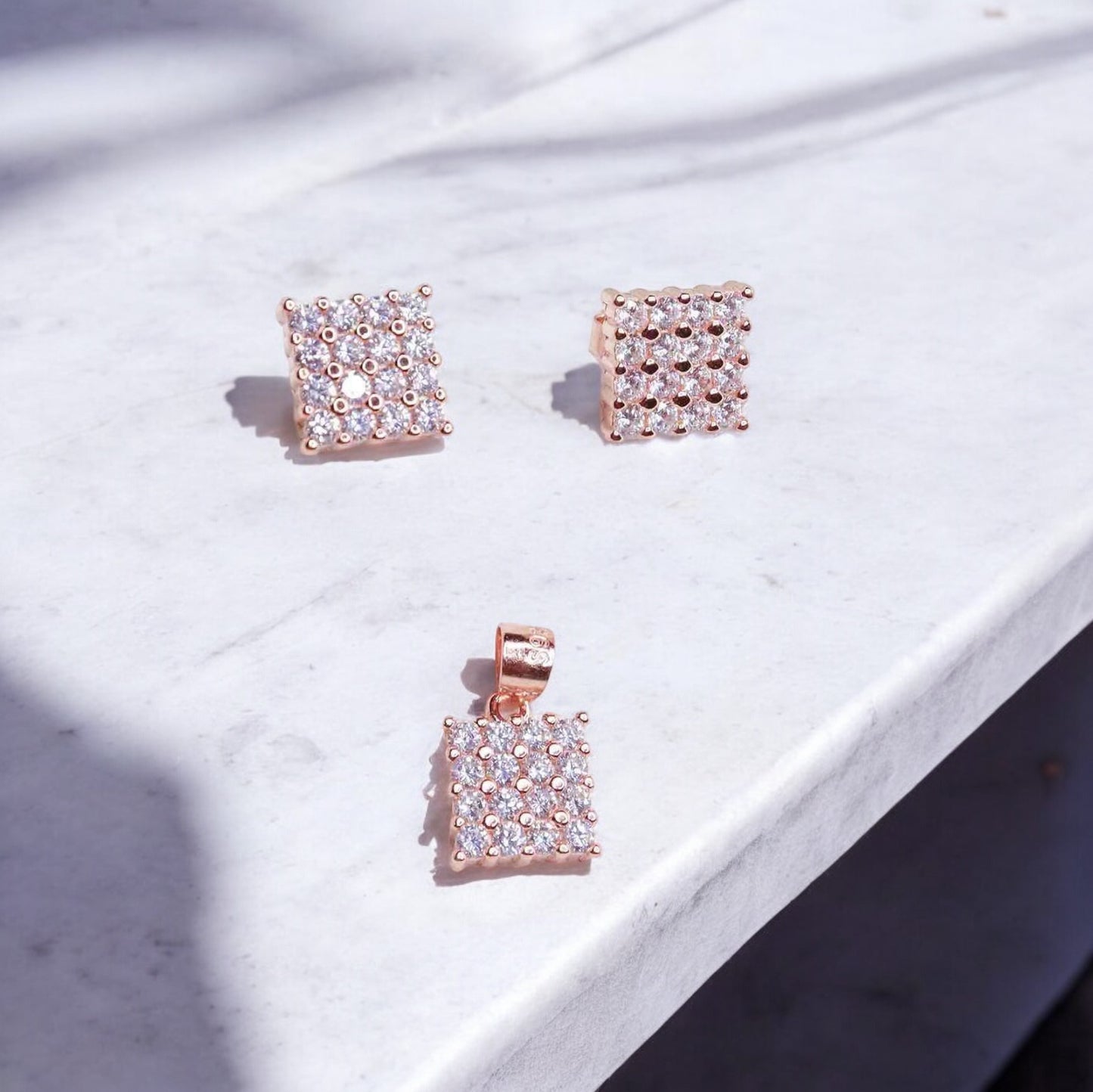 Luminous Square Pendant Set