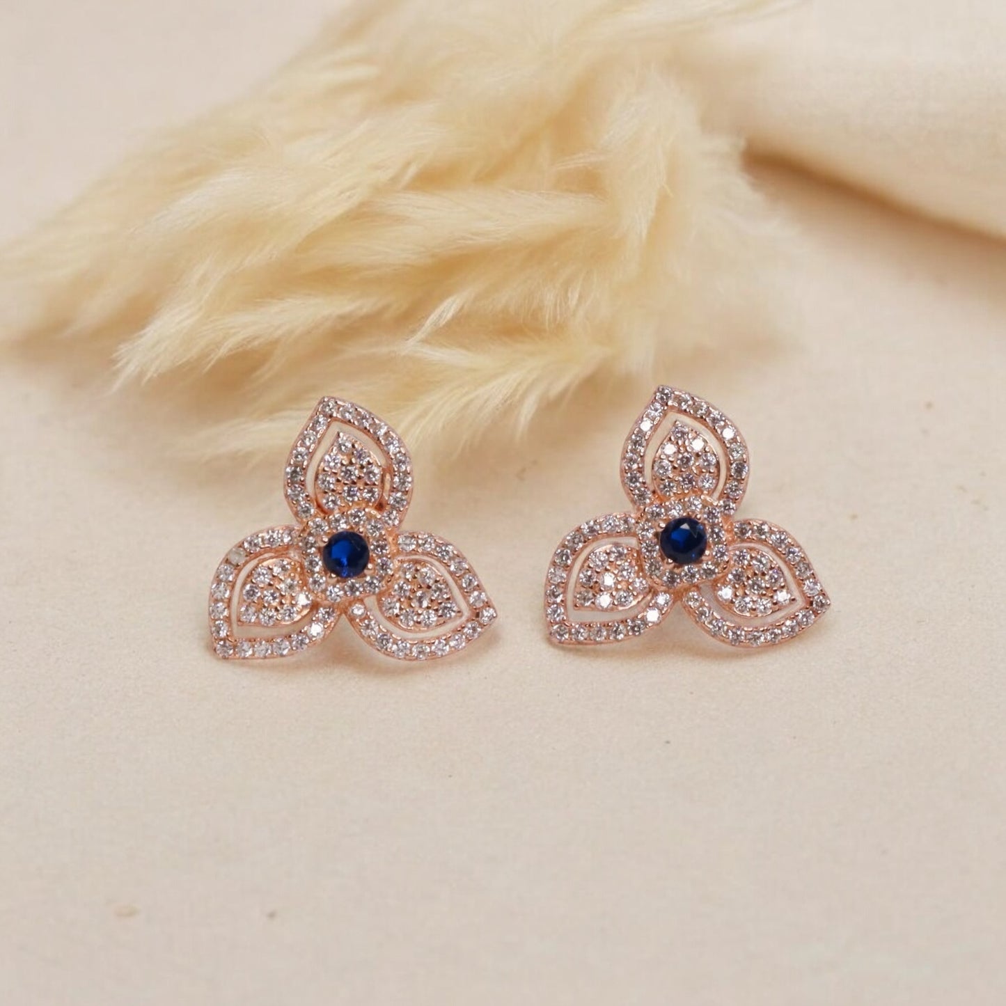 Shimmer Studs