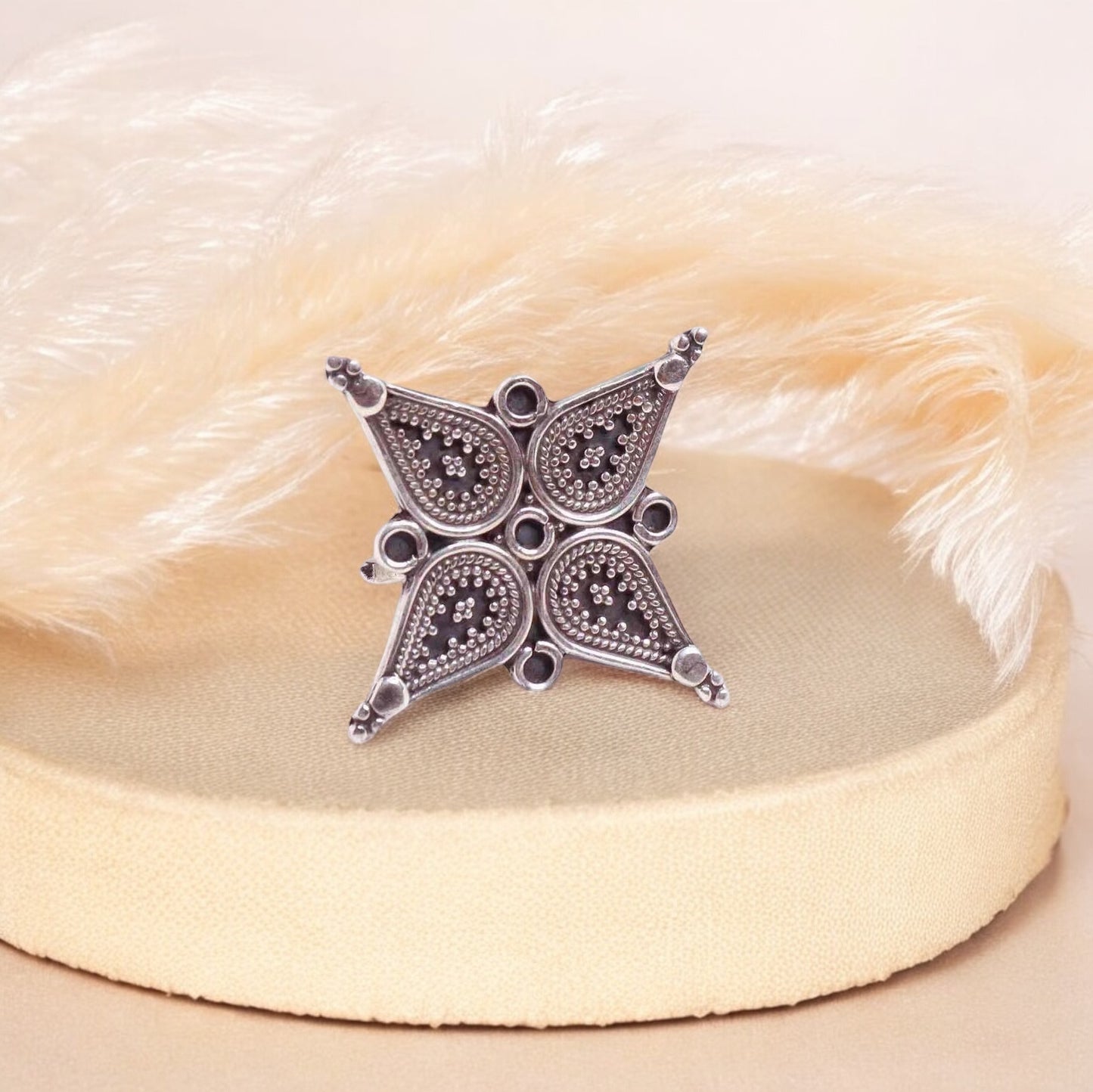 Vintage Charm: Silver Oxidised Ring