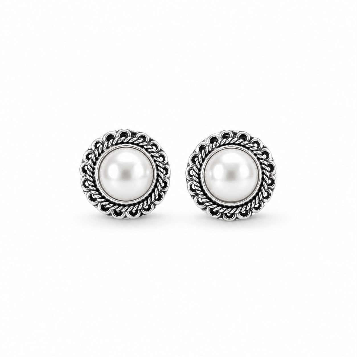 Silver Pearl Studs