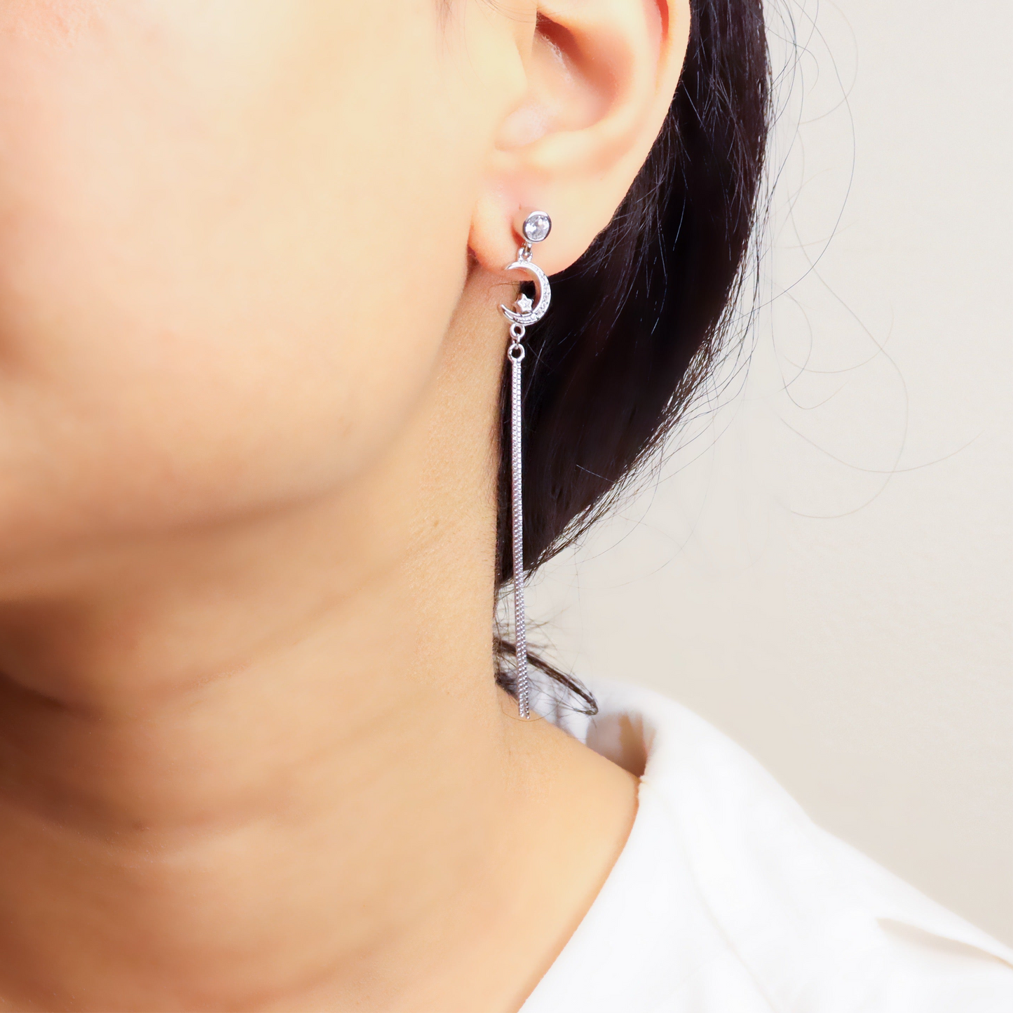 Silver Dangling Chains Earrings