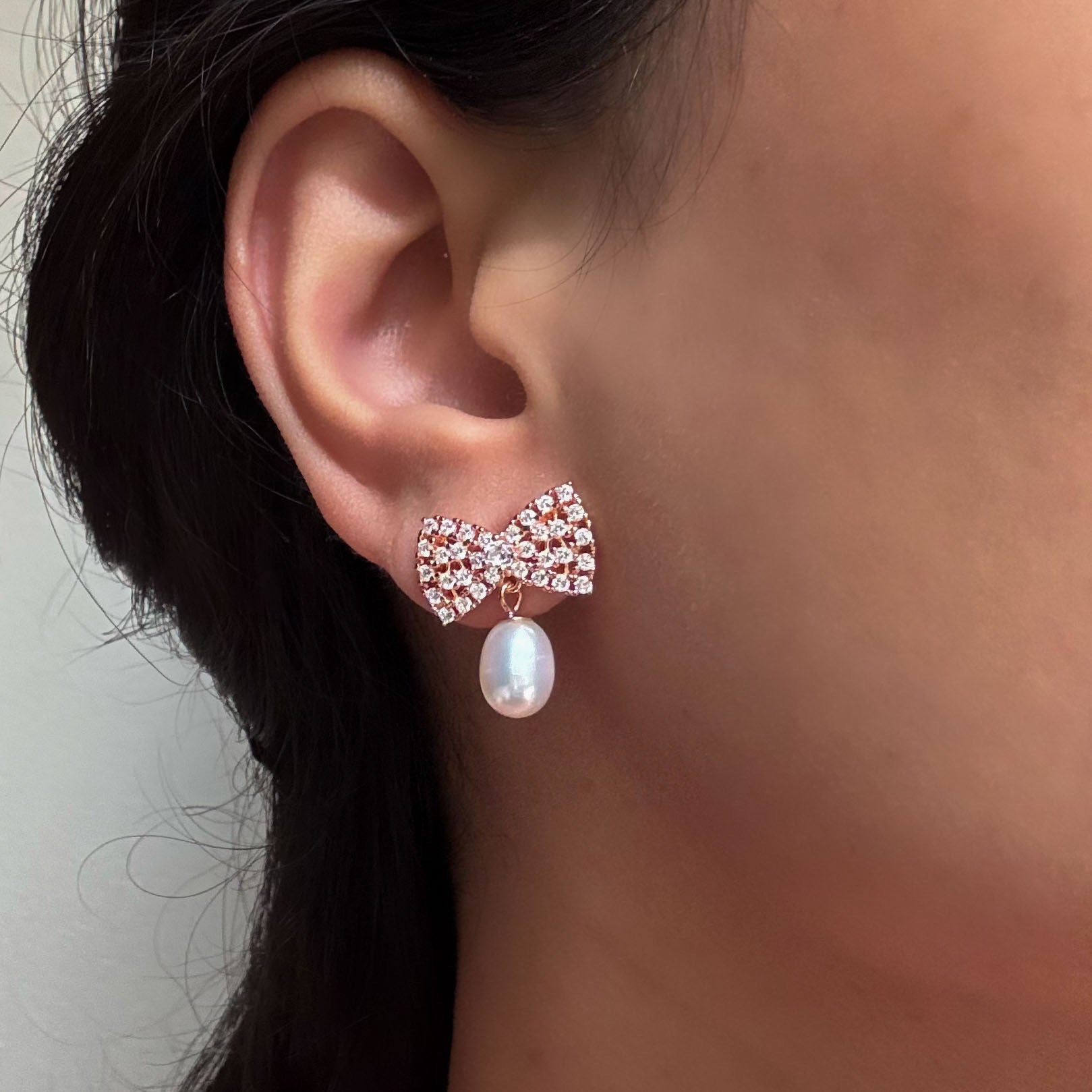 Rose Gold Bow Earrings