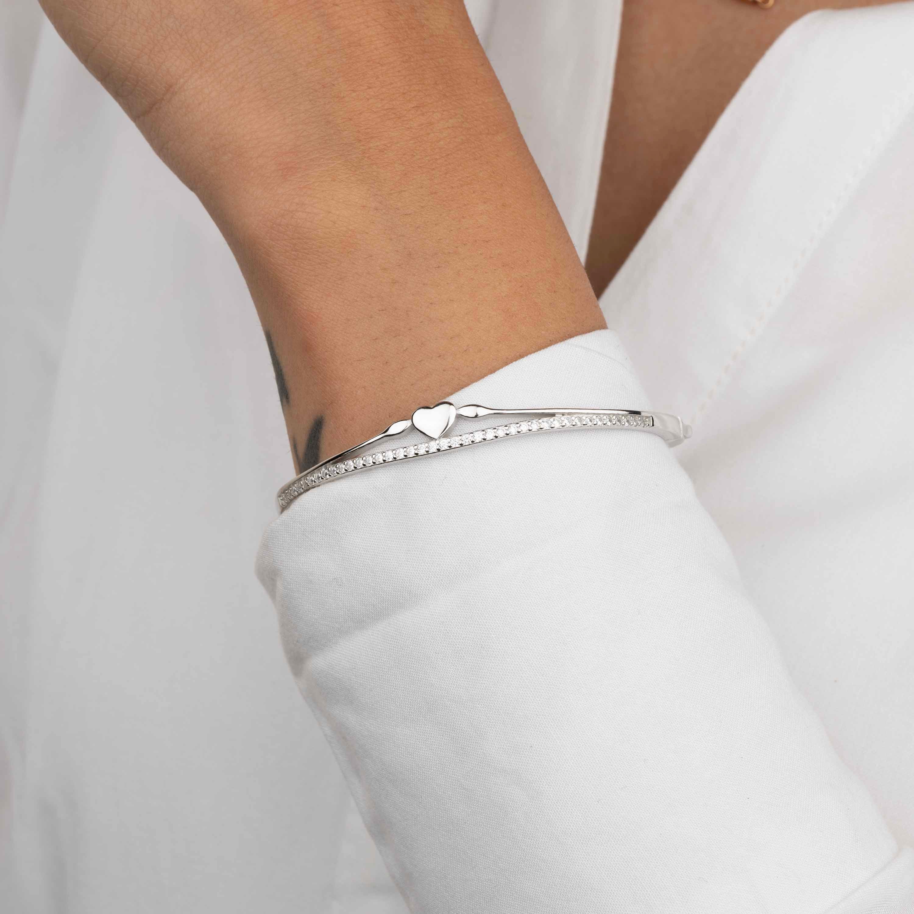 
minimalist bracelet
gift for women
lightweight jewellery for women
gift for girlfriend
Sterling silver bracelet
latest bracelet designs for women 
latest bracelet designs for girl
Silver Tokri bracelets
CZ bracelets
cz silver bracelet for women
