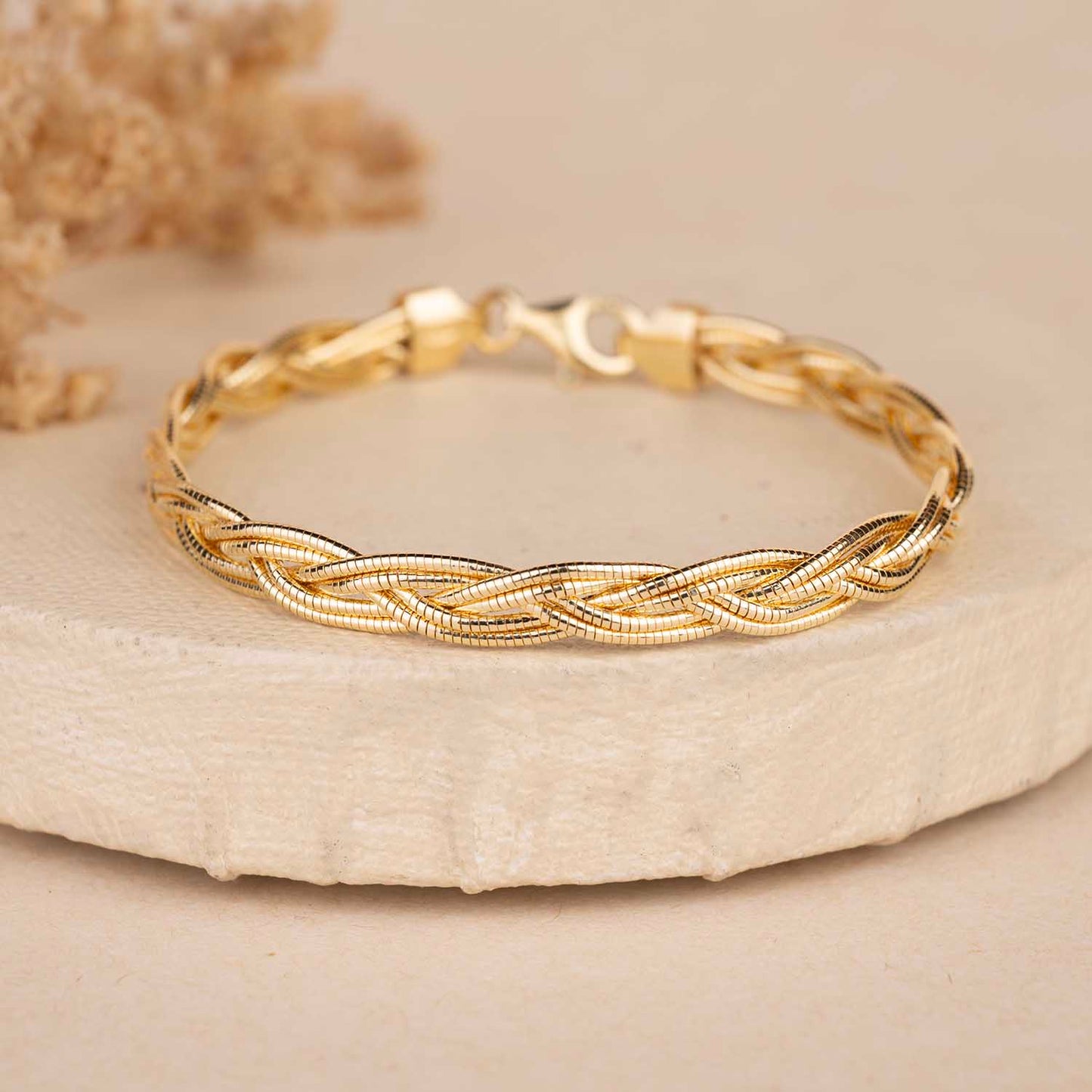 Weaving Gold Bracelet