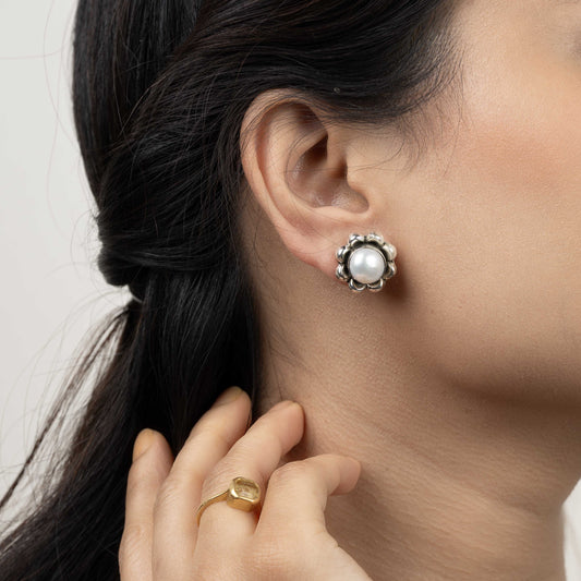 Silver Pearl Earrings