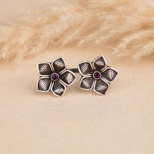 Silver Oxidised Flower Ring