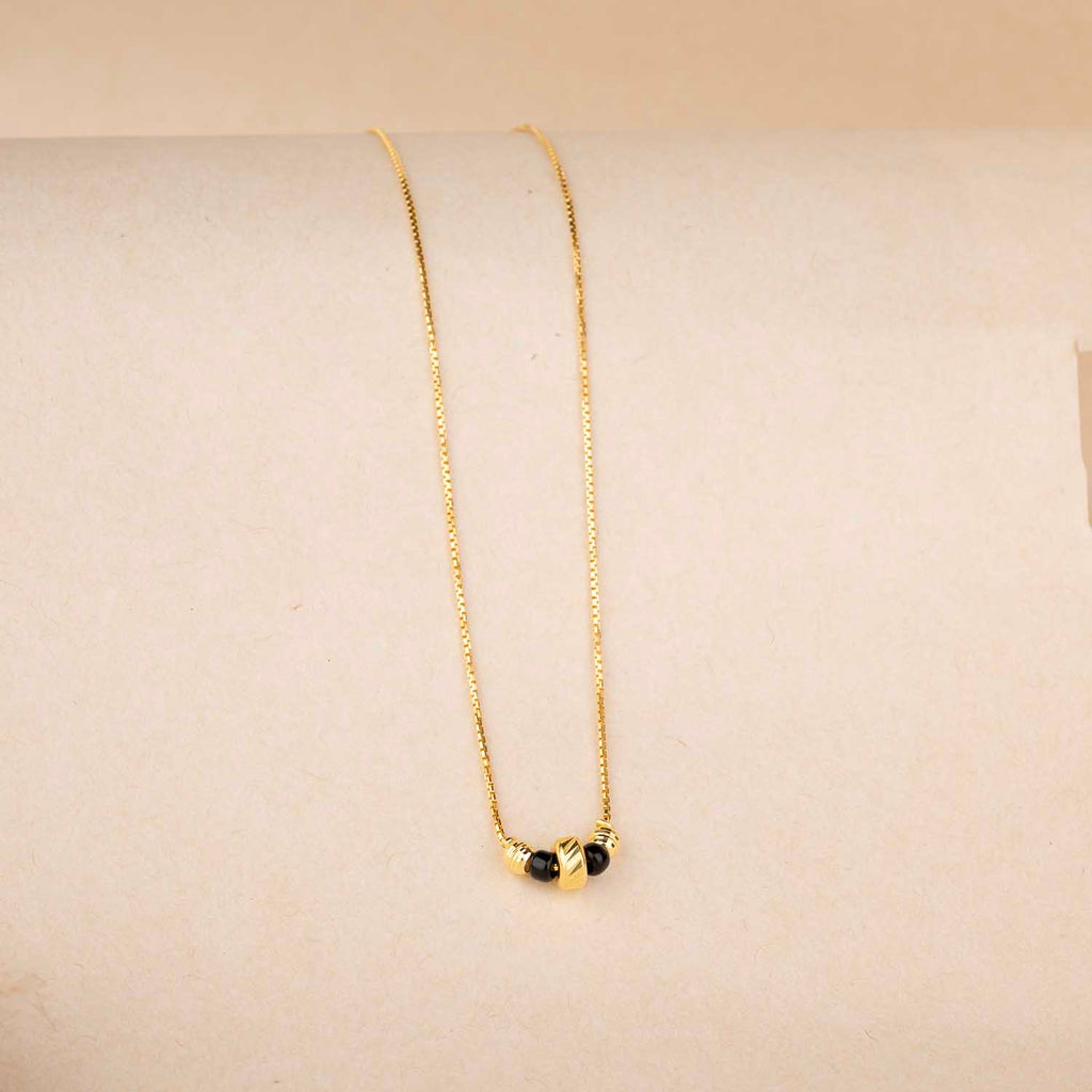 Minimal  Gold Mangalsutra