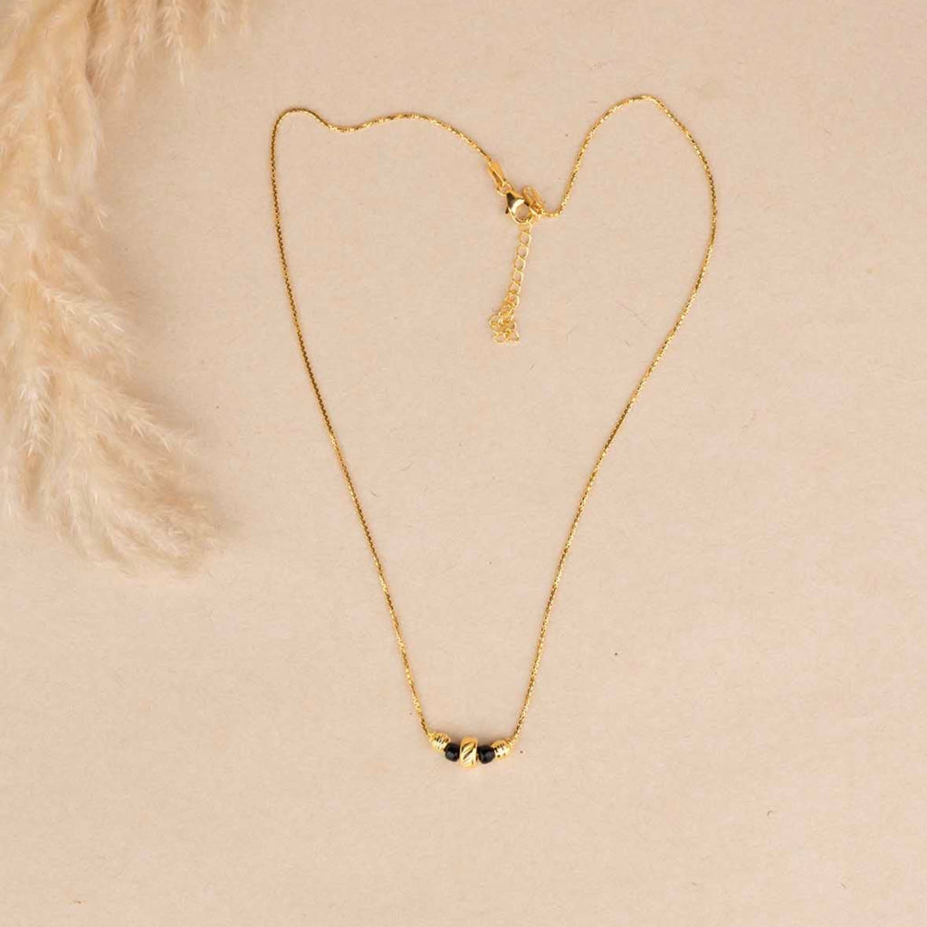 Minimal  Gold Mangalsutra