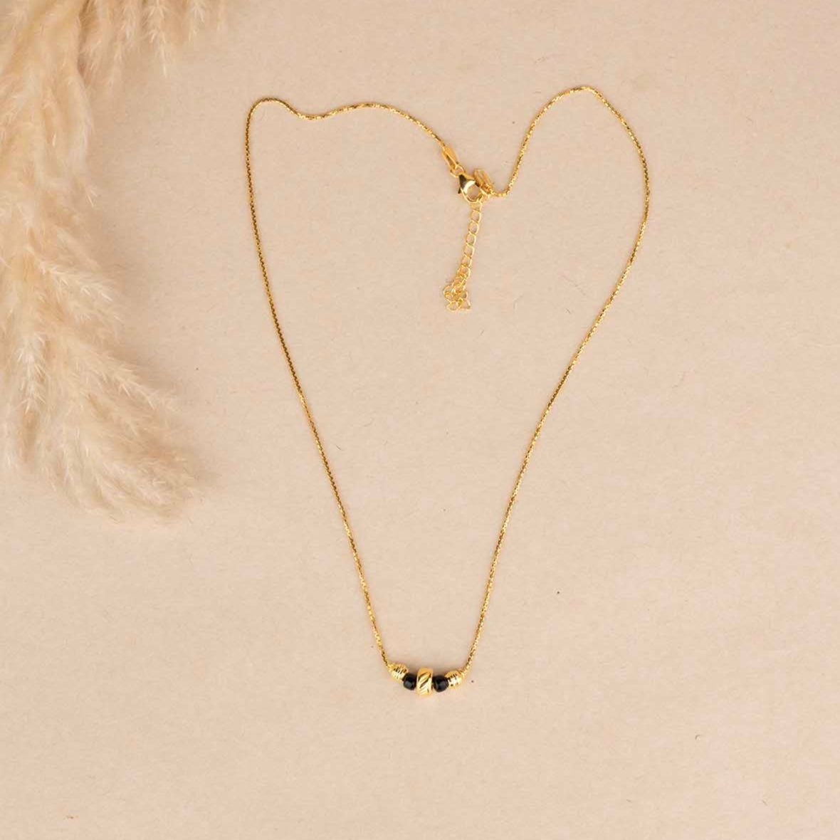Minimal  Gold Mangalsutra