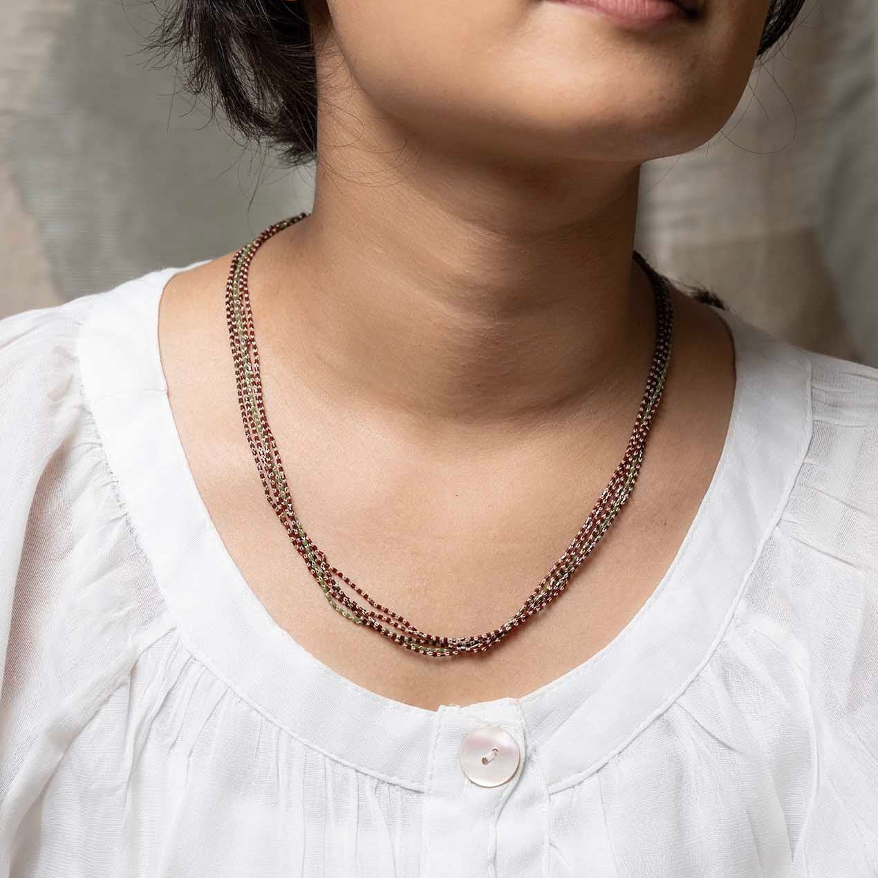 Minimal Green and Marron Necklace
