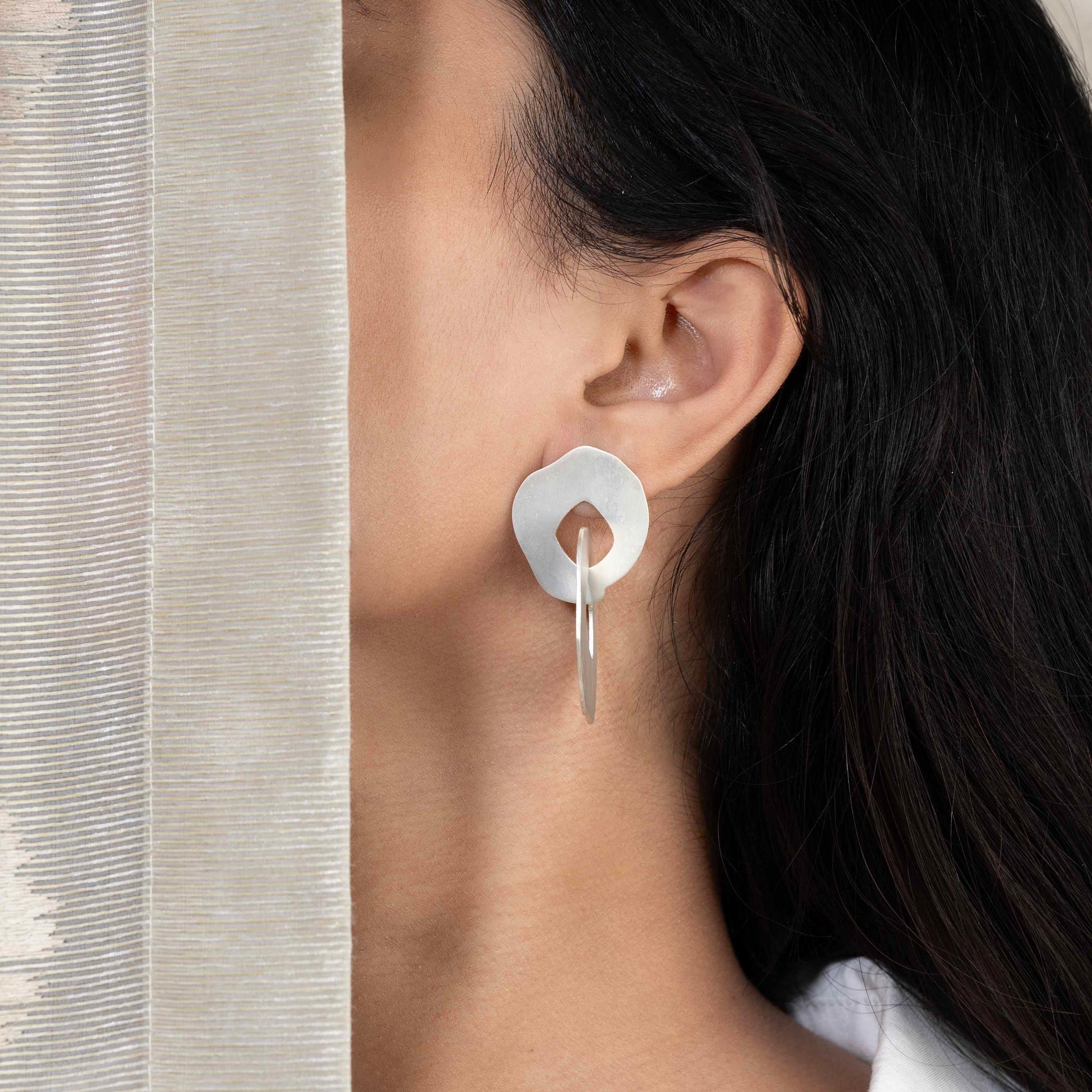 Elegant 925 sterling silver aesthetic earrings with intricate design, perfect for adding sophistication to any outfit, ideal for formal events and everyday wear. gift for women/girls, 