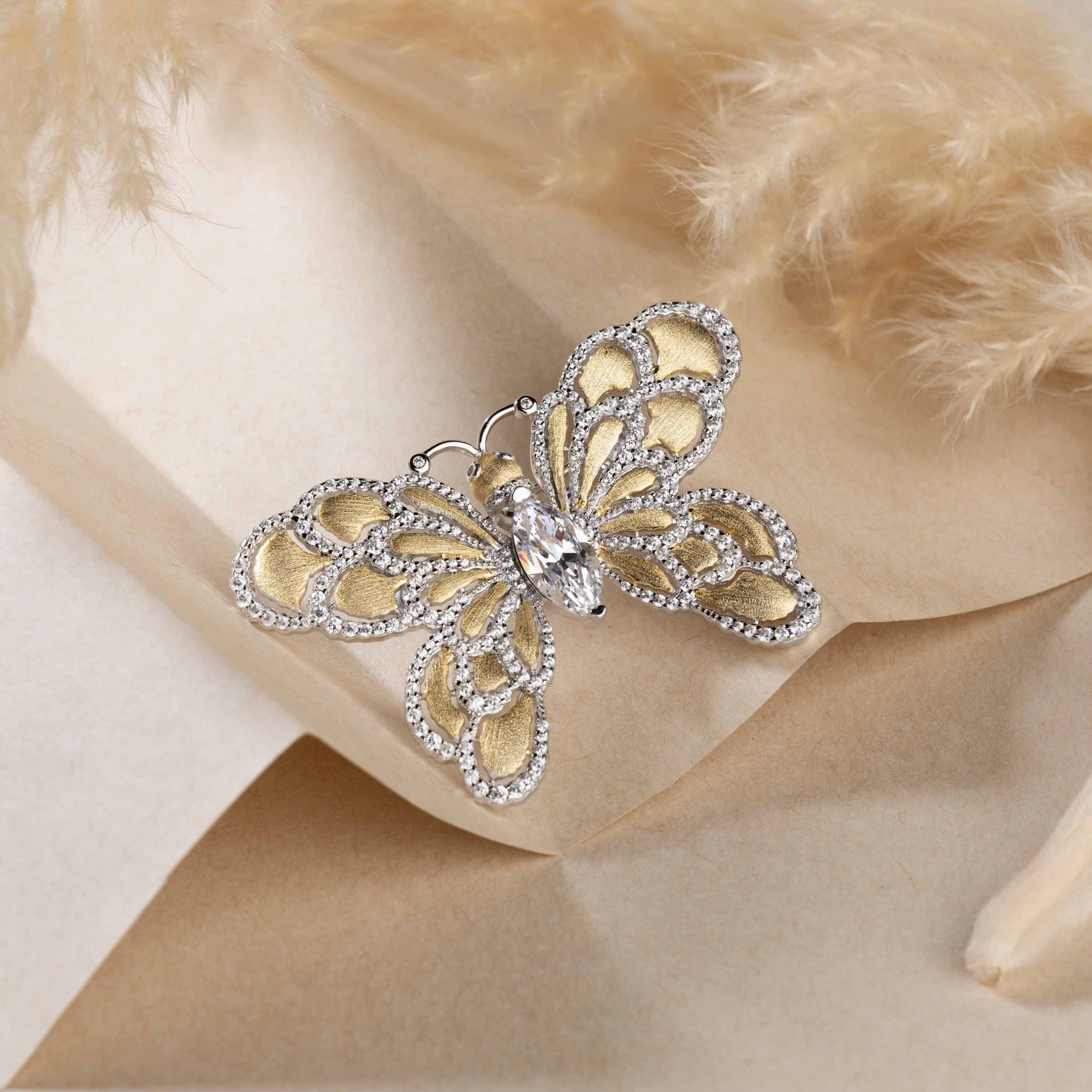 Handcrafted 925 sterling silver brooch with bird design, perfect for women‚Äôs or men's formal wear or as a statement accessory for weddings and parties. gift for women/girls, gift for men/boys. butterfly brooch