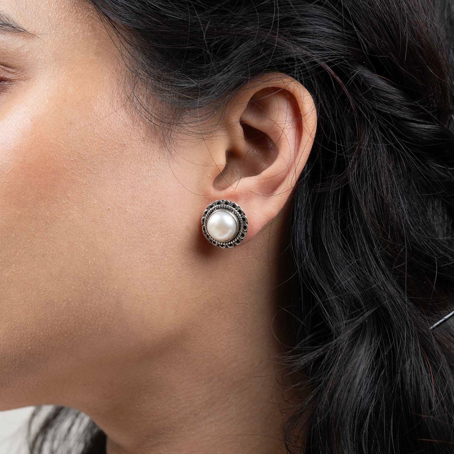 Silver Pearl Studs