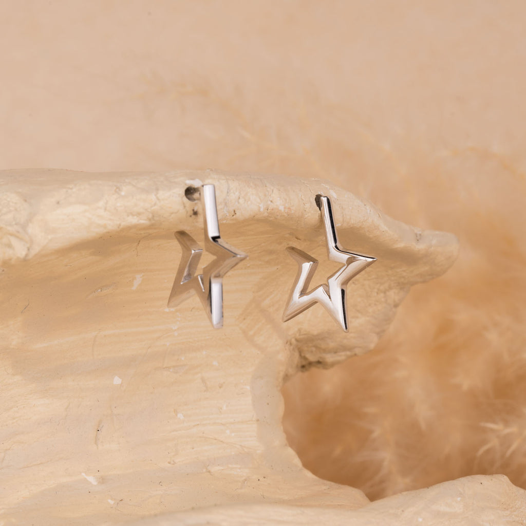 silver earrings for women
silver earrings online
earrings gift for her
earrings silver tokri
gen z earring trends
gen z jewelry brands india
gift for girlfriend
silver earrings designs
minimalist earrings
