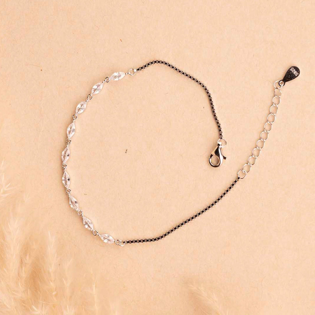 Minimal CZ Bracelet