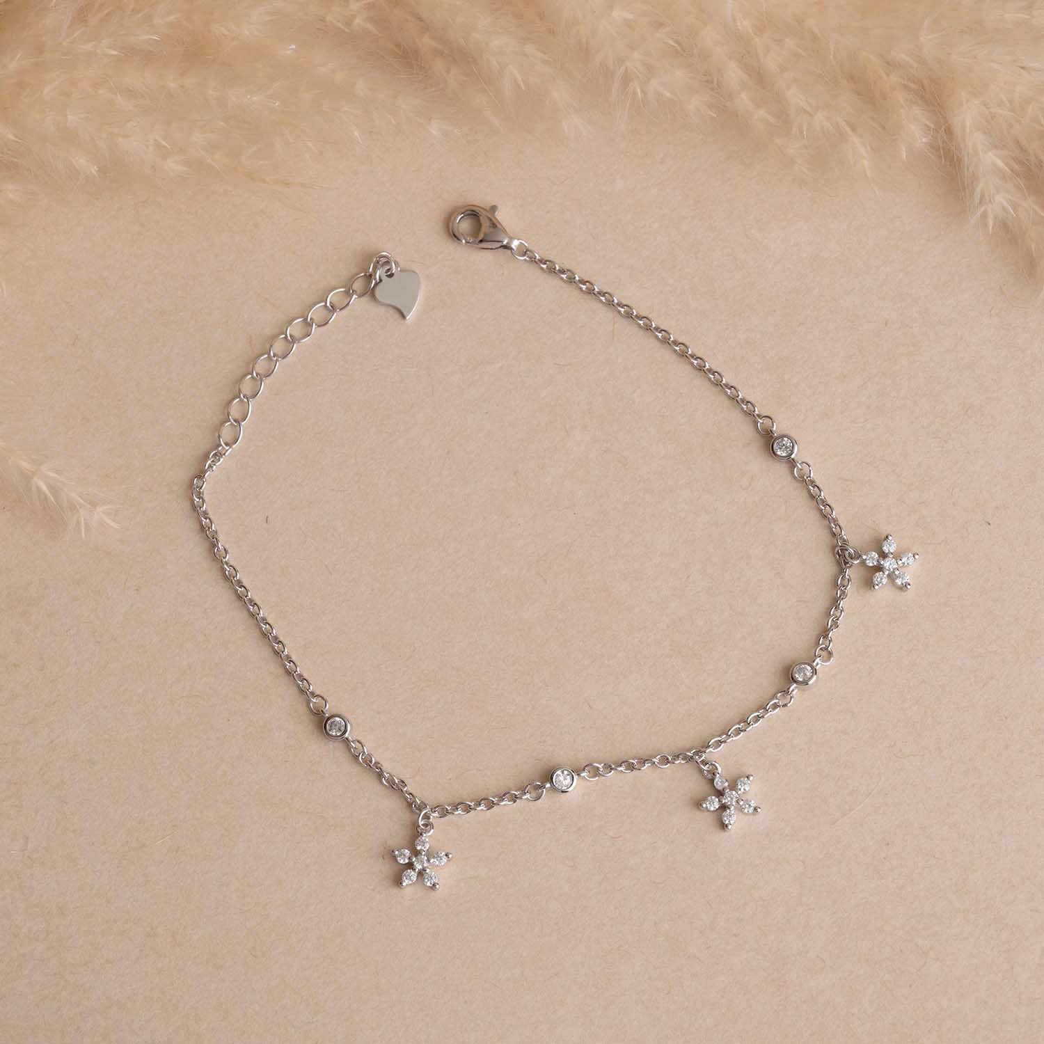 Dangling Flowers Bracelet