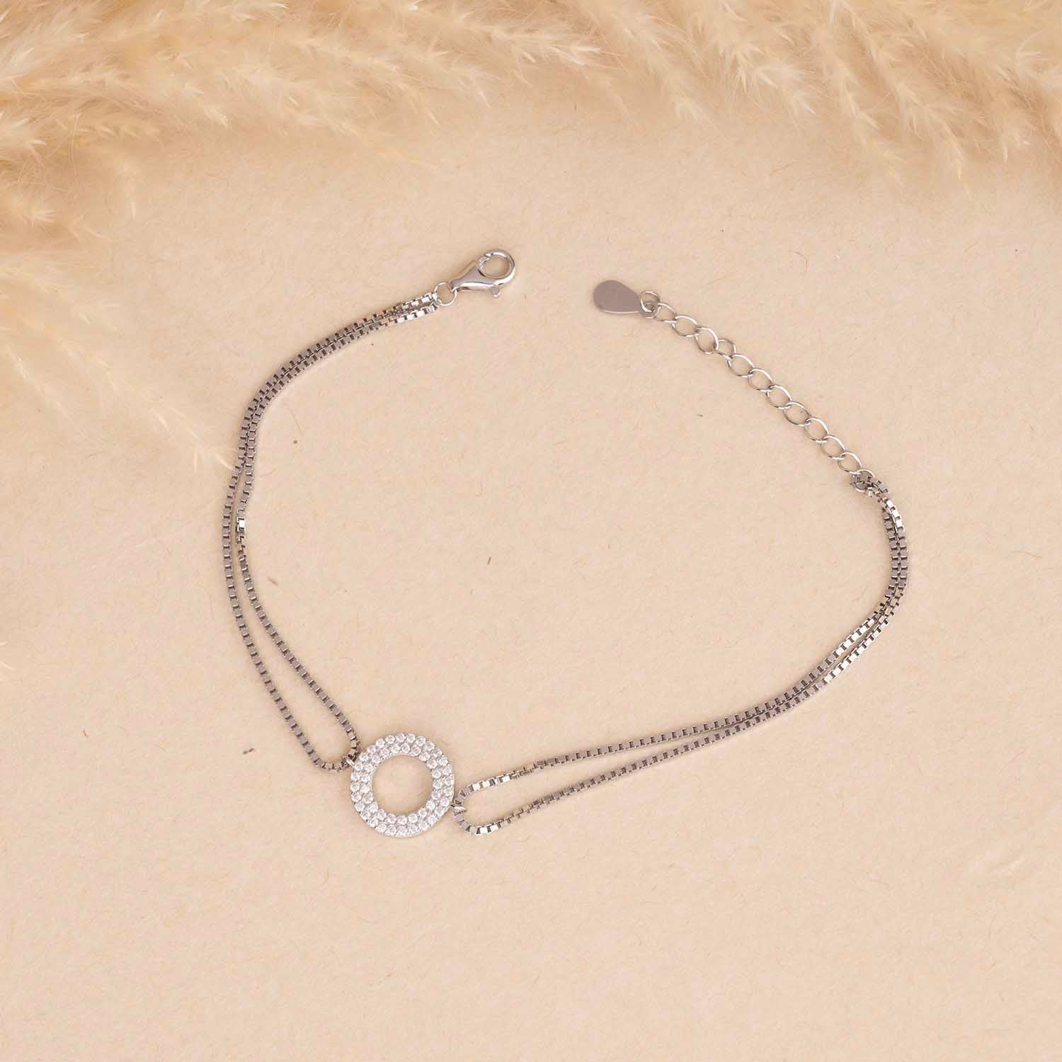 Sparkling Round Bracelet
