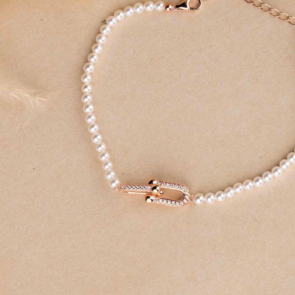 Elegant Pearl Bracelet