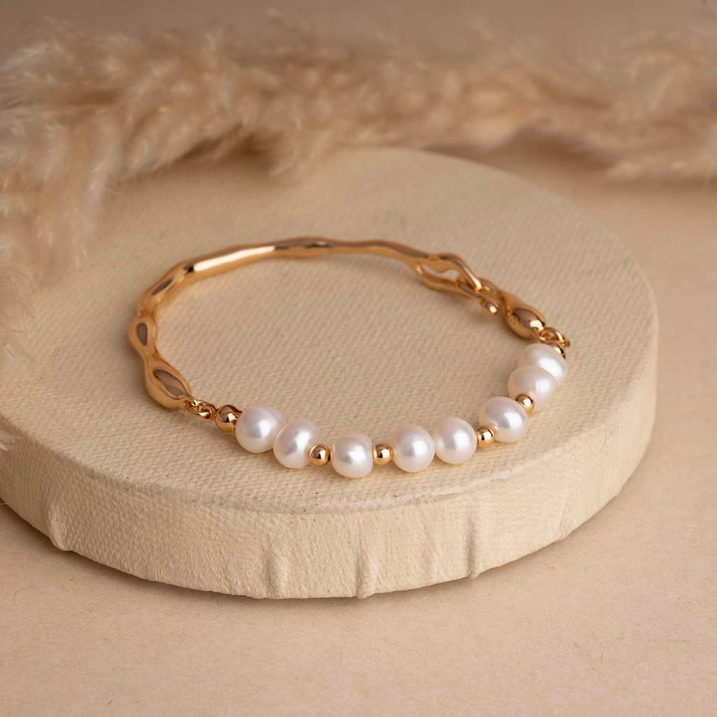 Gold Pearl Bracelet
