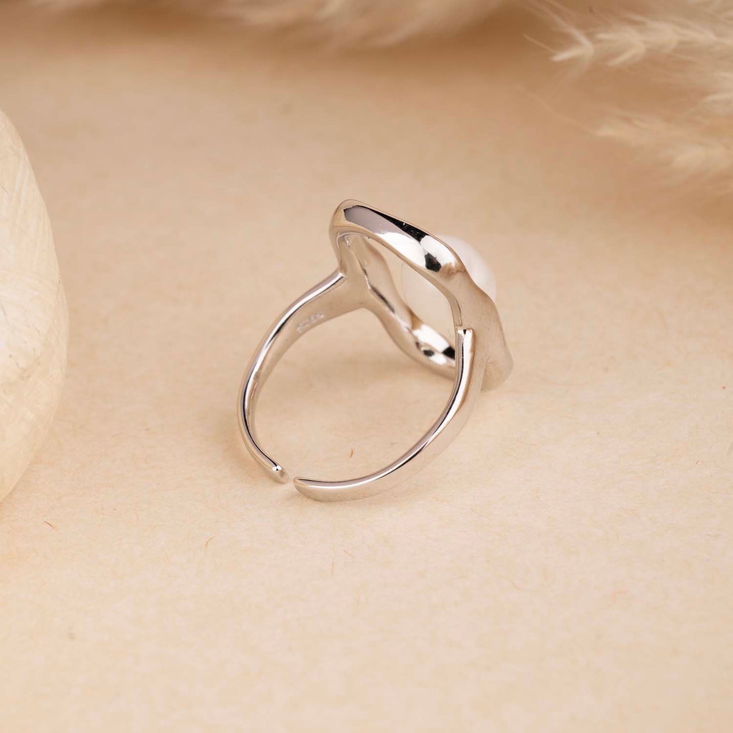 Silver Pearl Ring