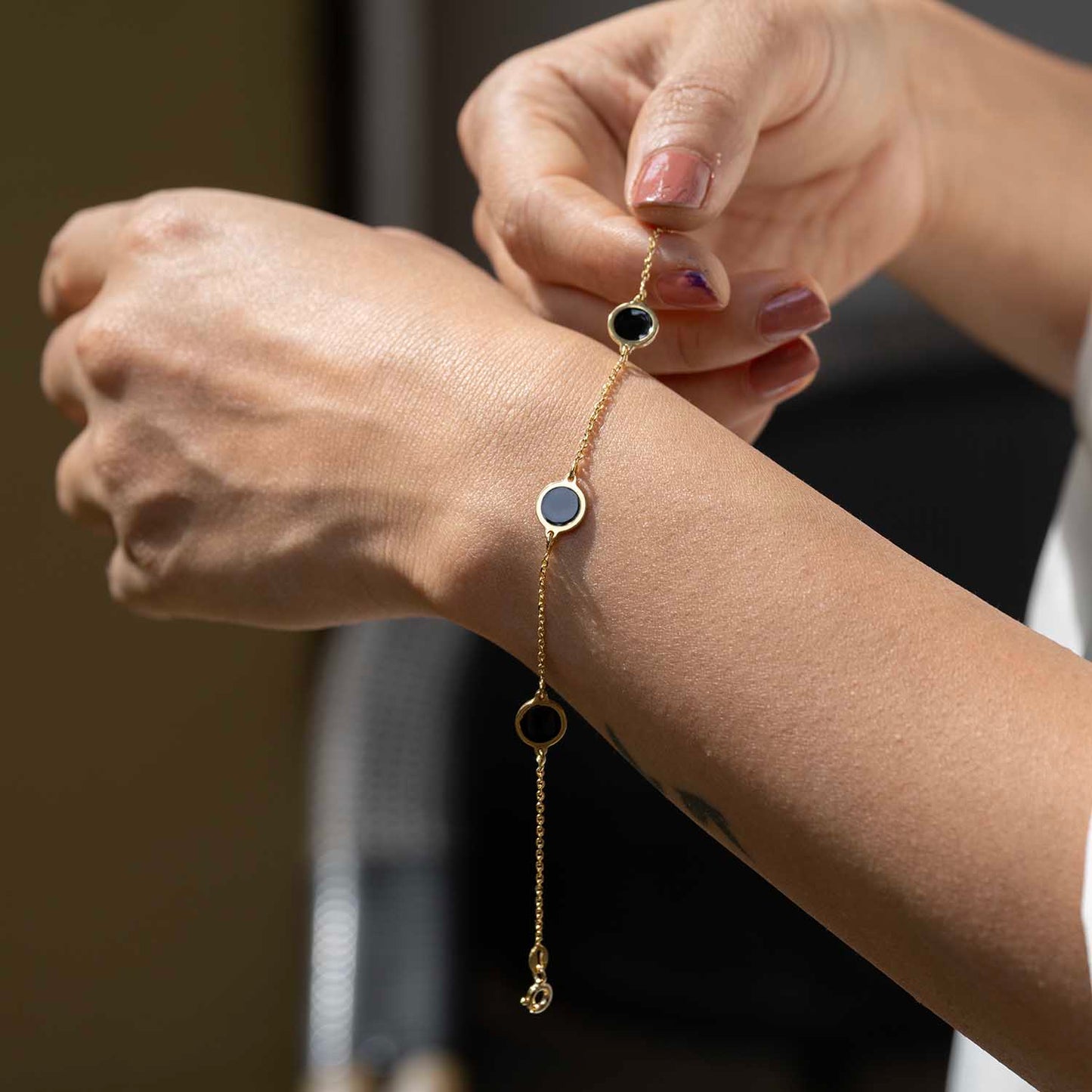 Minimal Gold Bracelet