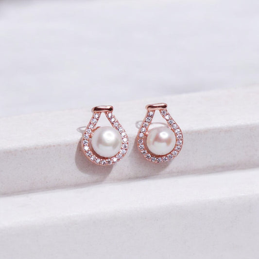 Pearl Studs