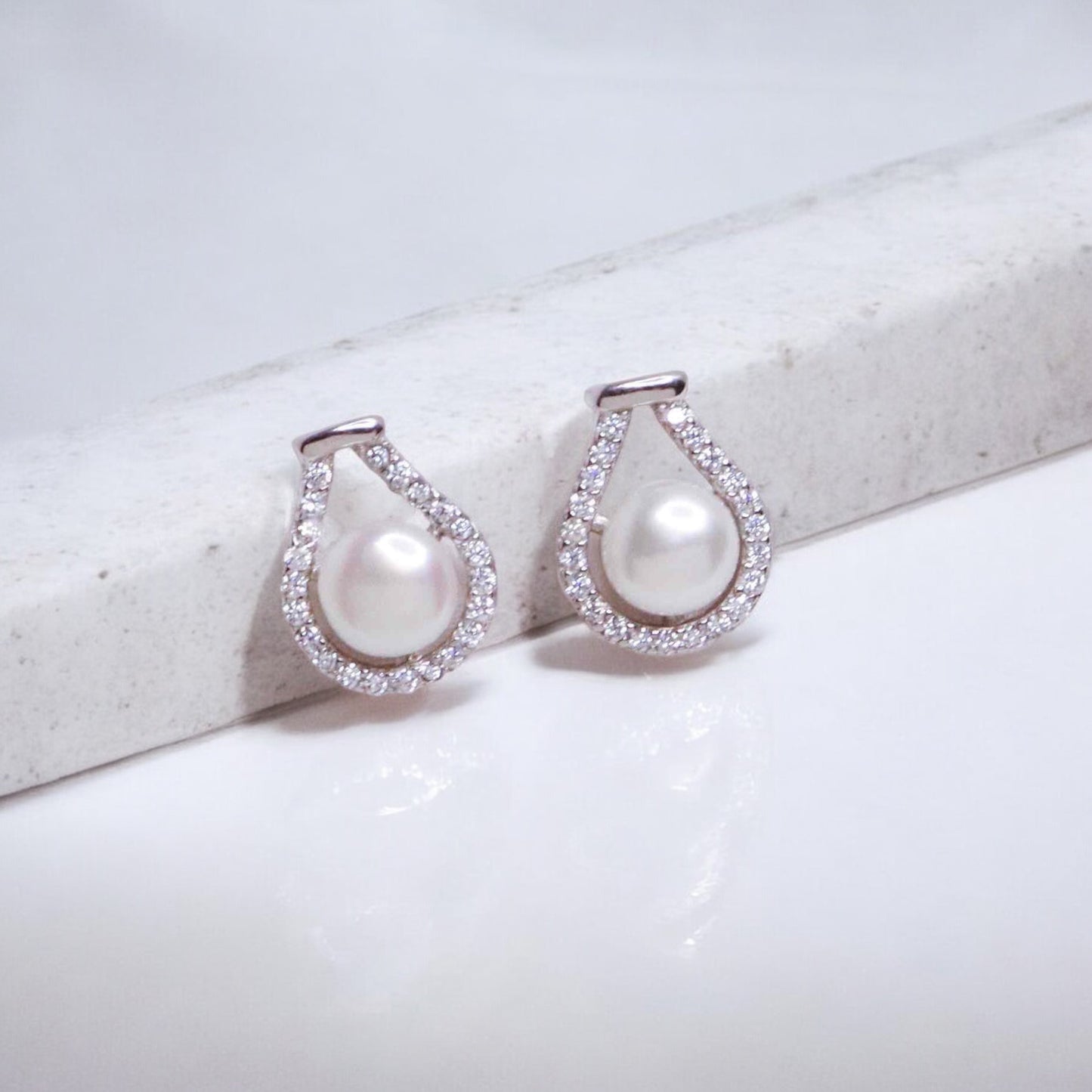 Pearl Studs