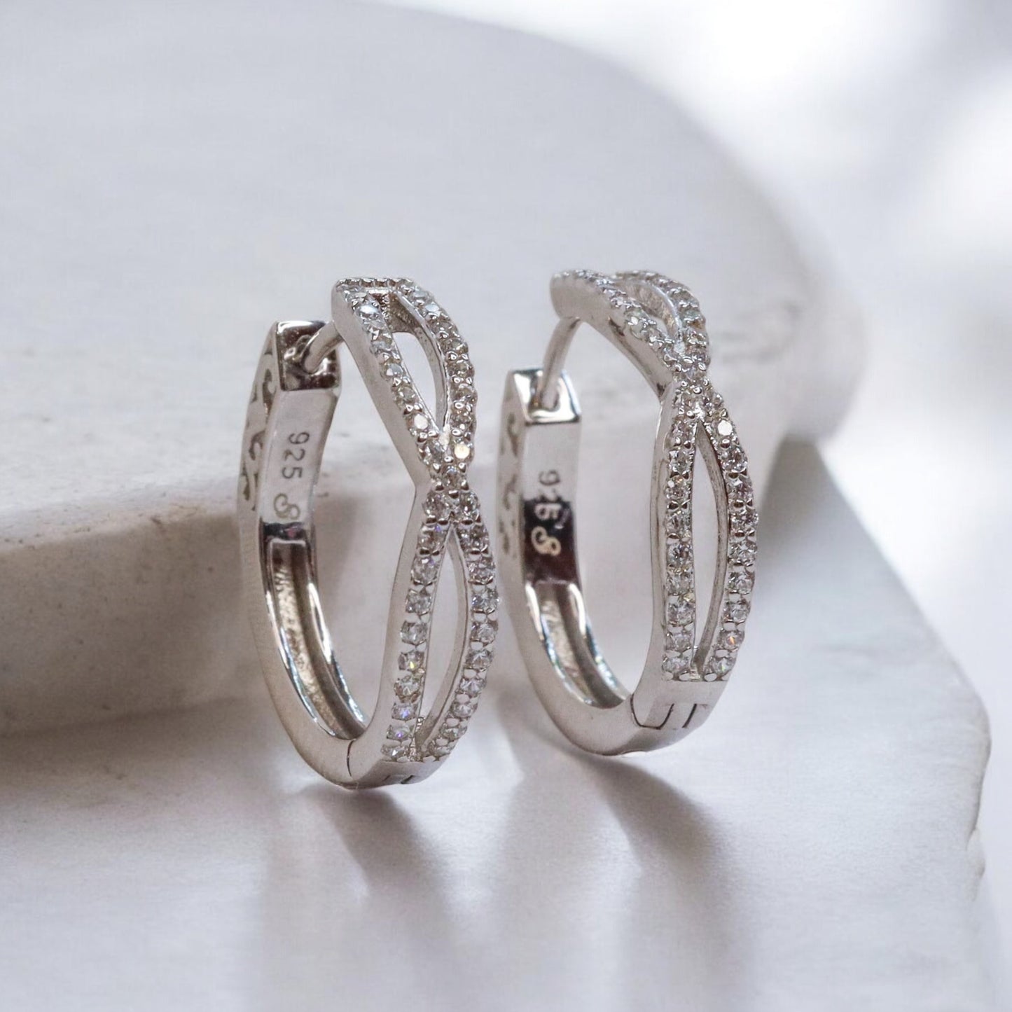 Infinity Hoops