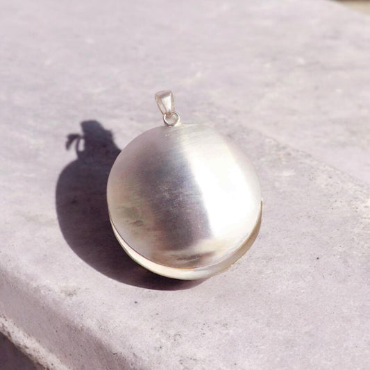 Silver Round Pendant