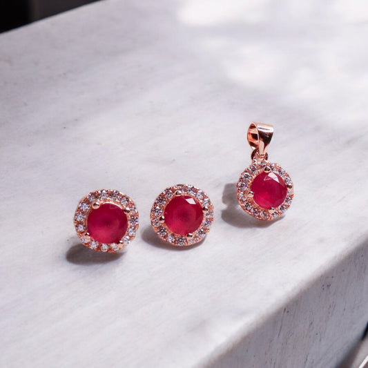 Red Round CZ Pendant Set