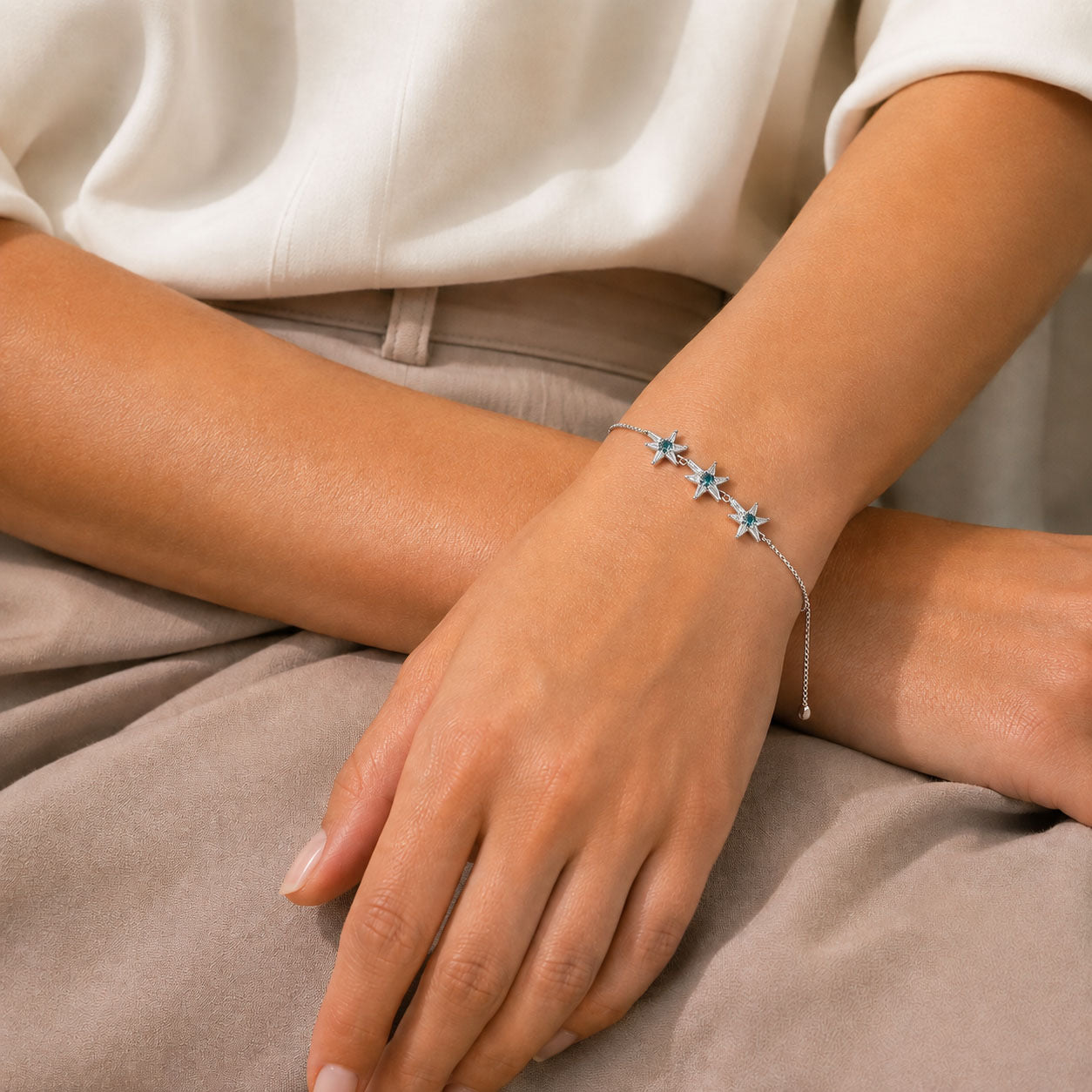 Dazzling Stars Bracelet