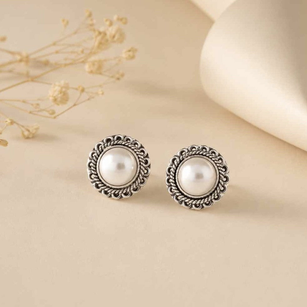Silver Pearl Studs