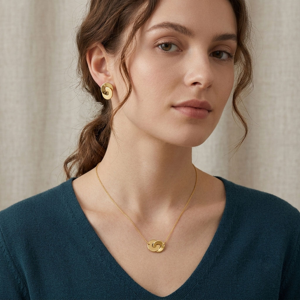 Interlocking Circle Pendant & Earrings Set in 925 Sterling Silver